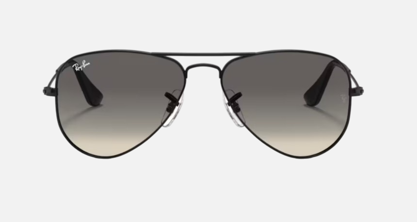 Ray-Ban Junior Aviator Kids RJ9506S 220/11 pilot sunglasses for kids in full rim metal, with polished black frame, and grey gradient lenses. 52mm in lens size, 14mm in bridge size, and 125mm in temple length.