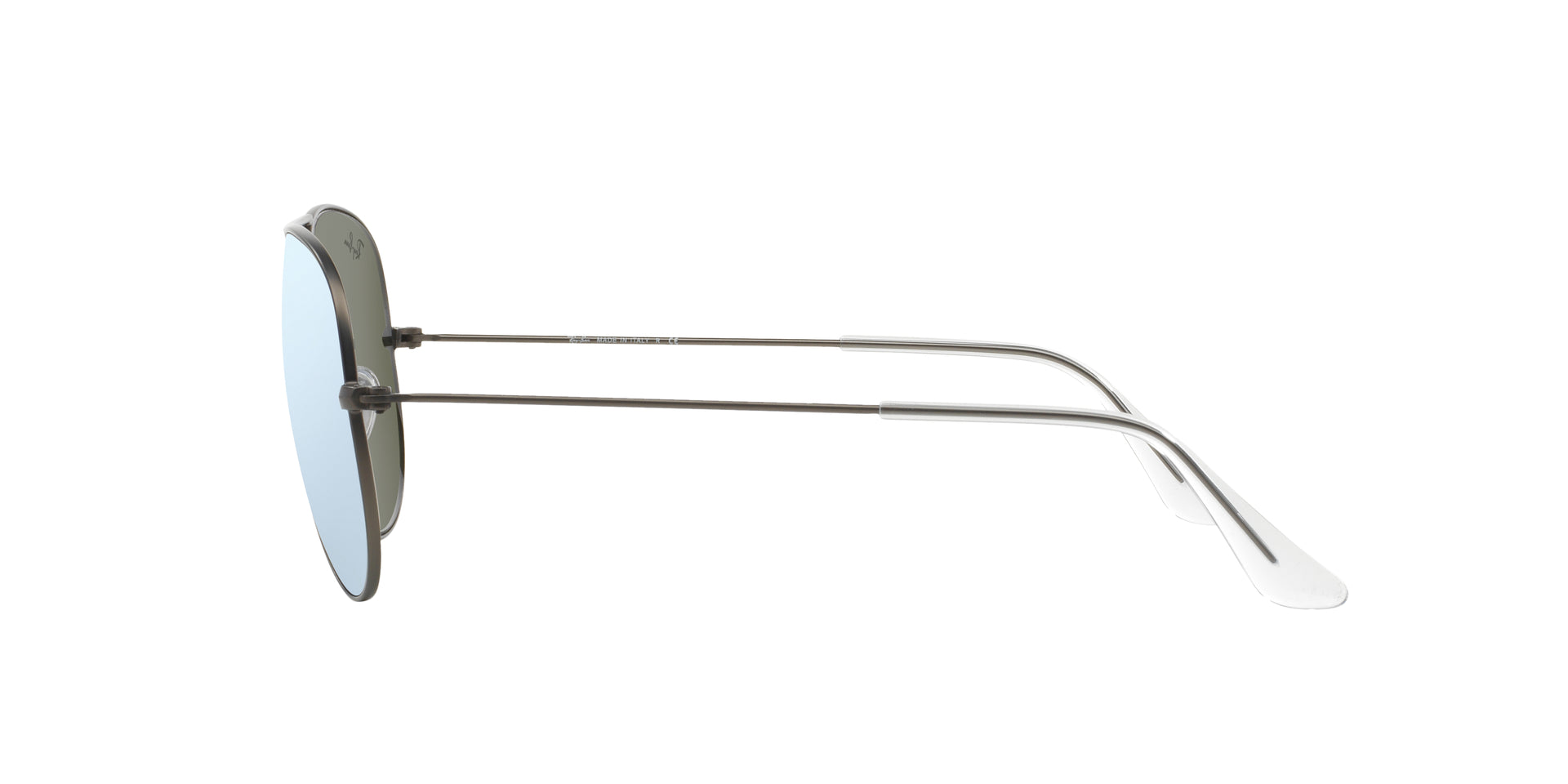 Ray-Ban Aviator Flash Lenses RB3025 029/30 pilot sunglasses for unisex in full rim metal, with matte gunmetal frame, and silver flash lenses. 58mm in lens size, 14mm in bridge size, and 135mm in temple length.