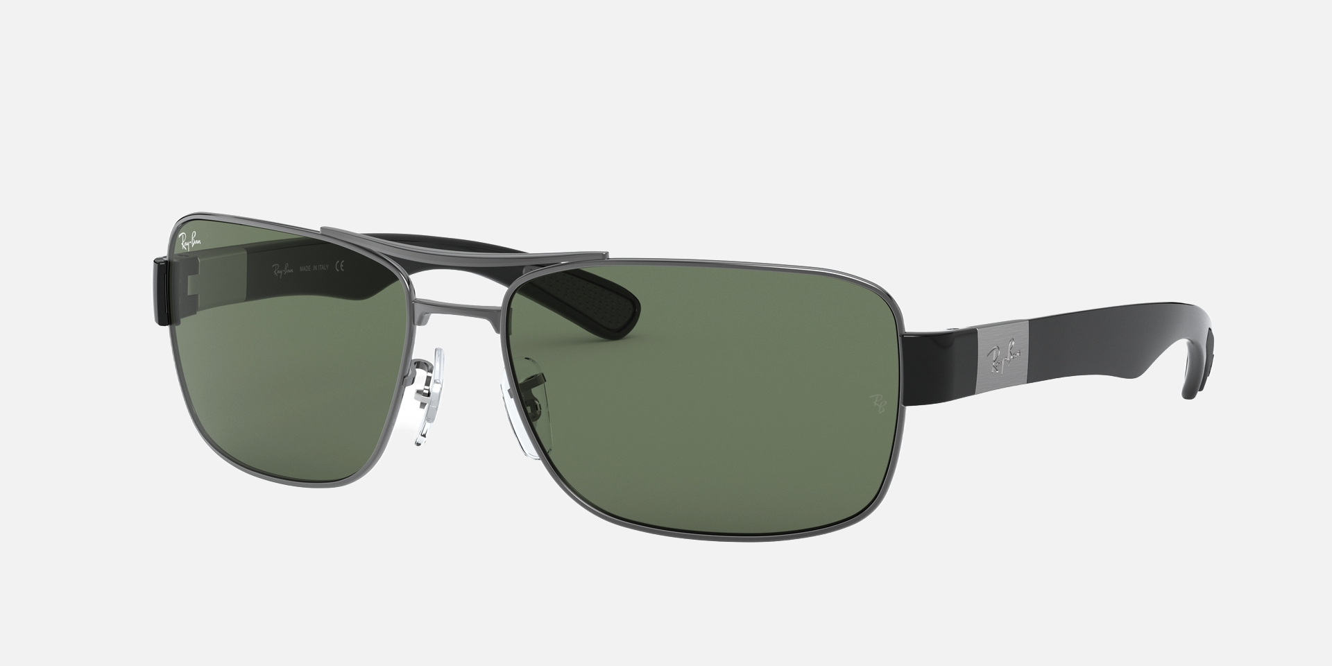 Ray-Ban RB3522 004/71 square sunglasses for unisex in full rim metal, with gunmetal frame, and green lenses. 61mm in lens size, 17mm in bridge size, and 135mm in temple length.
