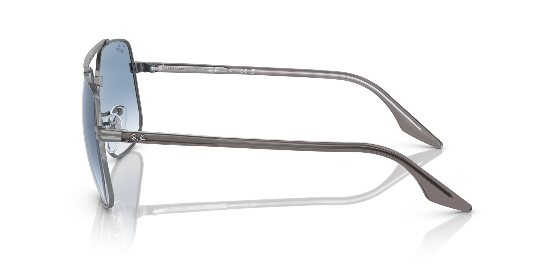 Ray-Ban RB3699 004/3F square sunglasses for unisex in full rim metal, with gunmetal frame, and gradient blue lenses. 59mm in lens size, 18mm in bridge size, and 145mm in temple length.