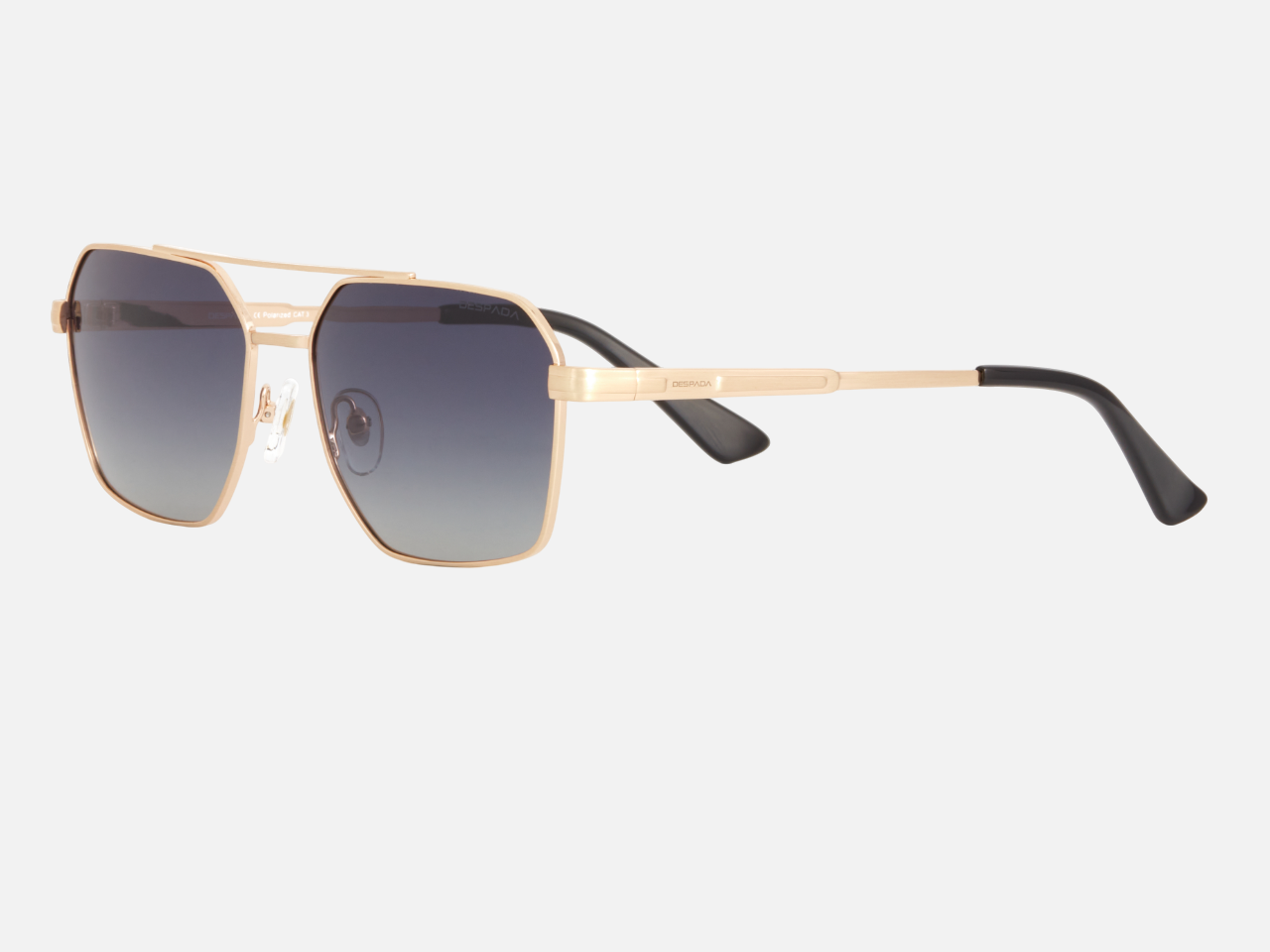 Despada DS 2362 C1 pilot sunglasses for men in full rim metal, with gold frame, and gradient grey lenses. 58mm in lens size, 17mm in bridge size, and 145mm in temple length.