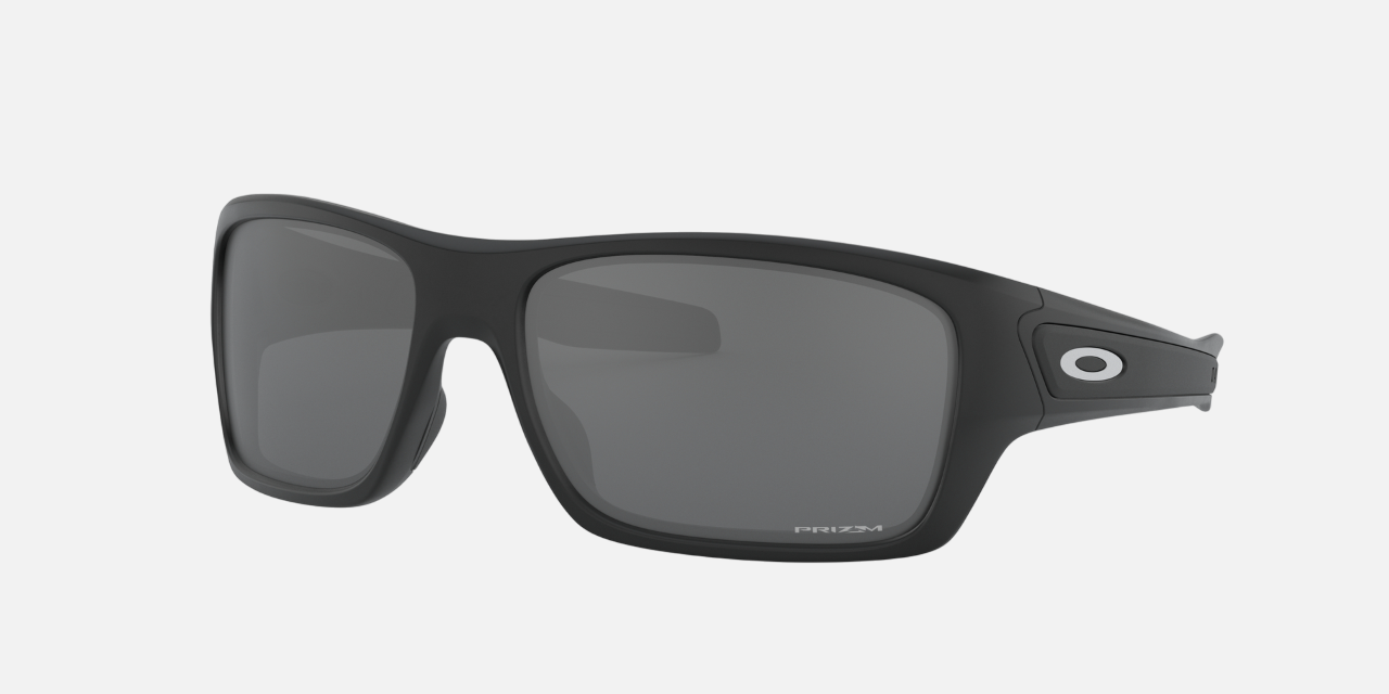Oakley Turbine 42 rectangular sunglasses for men in full rim plastic, with black frame, and black lenses. 63mm in lens size, 17mm in bridge size, and 132mm in temple length.
