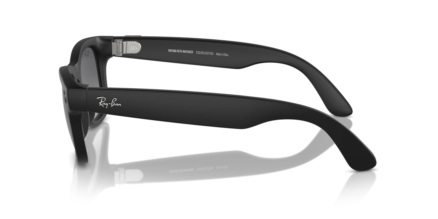 Shop Ray-Ban Meta Wayfarer RW4006 in UAE | With Smart Lens