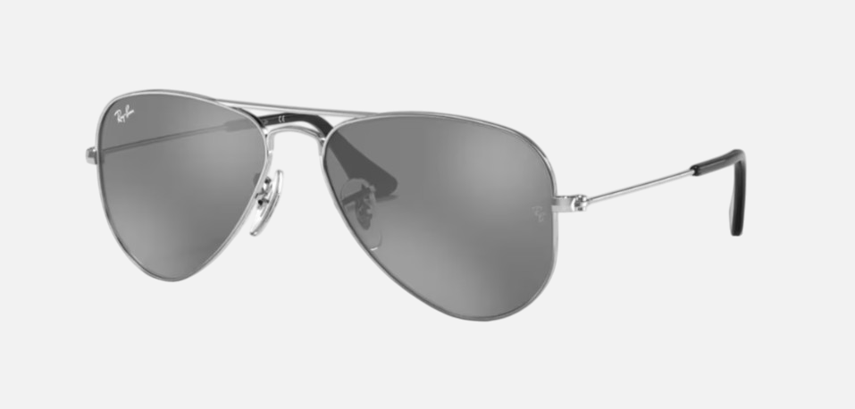 Ray-Ban Junior Aviator Kids RJ9506S 212/6G pilot sunglasses for kids in full rim metal, with polished silver frame, and grey/silver lenses. 52mm in lens size, 14mm in bridge size, and 125mm in temple length.