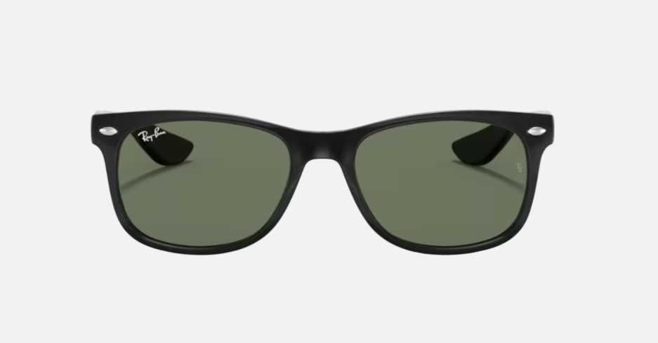 Ray-Ban Junior New Wayfarer Kids RJ9052S 100/71 square sunglasses for kids in full rim injected, with polished black frame, and dark green lenses. 47mm in lens size, 15mm in bridge size, and 125mm in temple length.