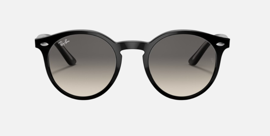 Ray-Ban Junior RJ9064S 100/11 phantos sunglasses for kids in full rim injected, with polished black frame, and light grey/dark grey lenses. 44mm in lens size, 19mm in bridge size, and 130mm in temple length.