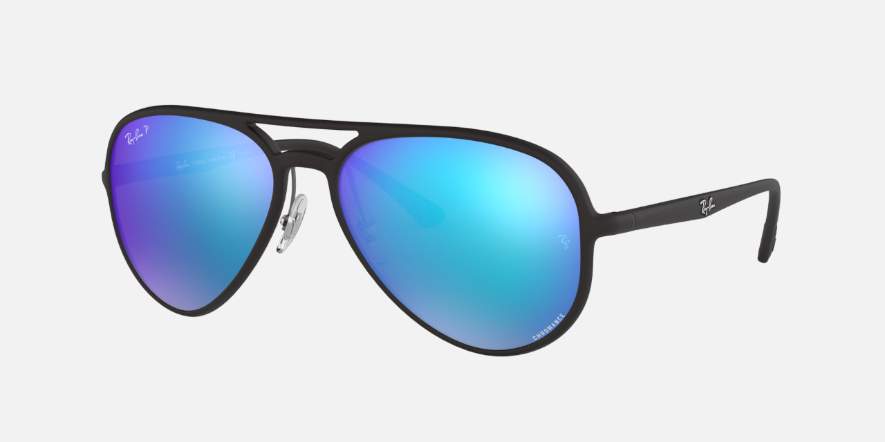 Ray-Ban RB4320CH Chromance 601SA1 unisex's full rim pilot sunglasses in a matte black injected frame with blue chromance lenses. Features a 58 mm lens size, 16 mm bridge size, and 140 mm temple length. Available in Dubai, UAE.