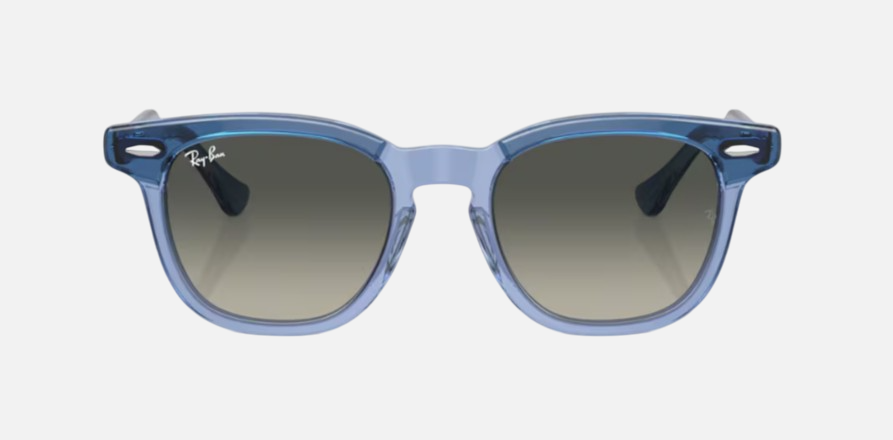 Ray-Ban Junior RJ9098S 715911 square sunglasses for kids in full rim acetate, with purple on transparent purple frame, and grey gradient lenses. 45mm in lens size, 18mm in bridge size, and 130mm in temple length.