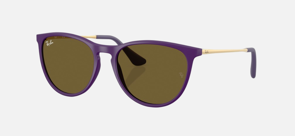Ray-Ban Junior Erika Kids RJ9060S 717973 phantos sunglasses for kids in full rim injected, with rubber violet frame, and dark brown lenses. 50mm in lens size, 15mm in bridge size, and 130mm in temple length.