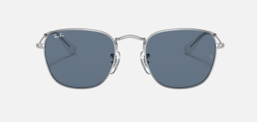 Ray-Ban Junior Frank Kids RJ9557S 212/80 square sunglasses for kids in full rim metal, with polished silver frame, and dark blue lenses. 46mm in lens size, 19mm in bridge size, and 130mm in temple length.