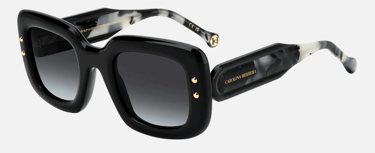 Carolina Herrera HER 0313/S 807/9O  women's full rim square sunglasses in black frame and dark grey gradient lenses, with 49mm lens size, 26mm bridge size, and 145mm temple size. Available in Dubai, UAE.