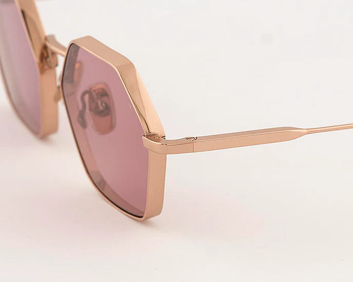 Eyepetizer Churchill