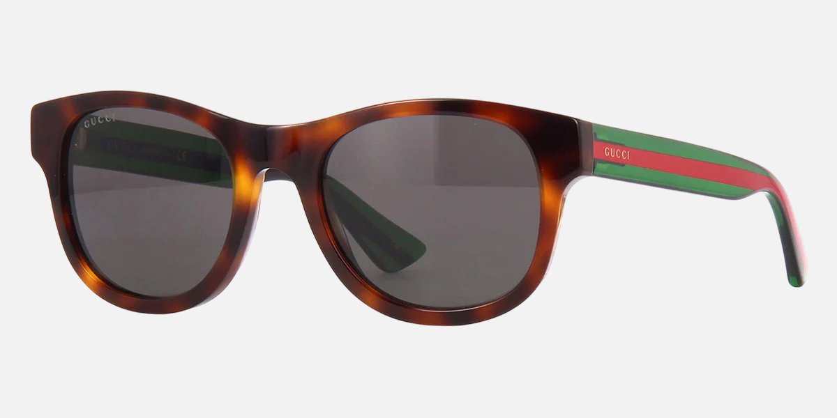 Gucci GG0003SN 003 square sunglasses for men in full rim acetate, with shiny havana frame, and grey lenses. 52mm in lens size, 21mm in bridge size, and 145mm in temple length.